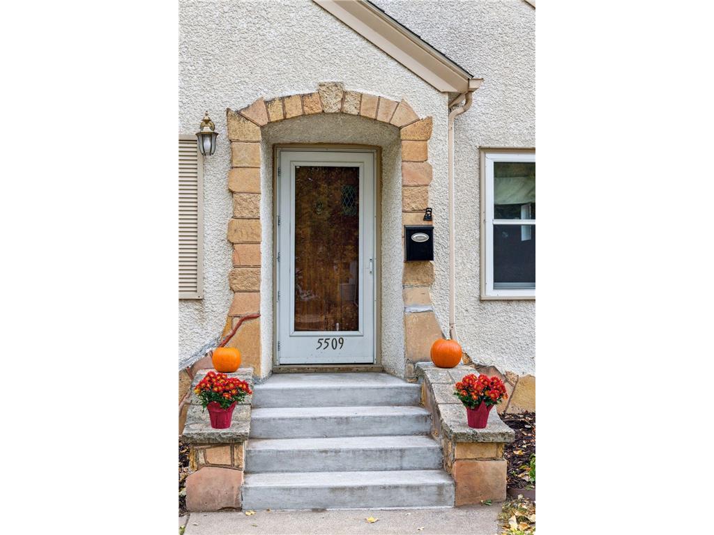 5509 36th Avenue S Minneapolis MN 55417 6300178 image2