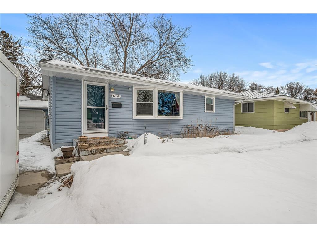 5558 Vera Cruz Avenue N Crystal MN 55429 6339249 image1
