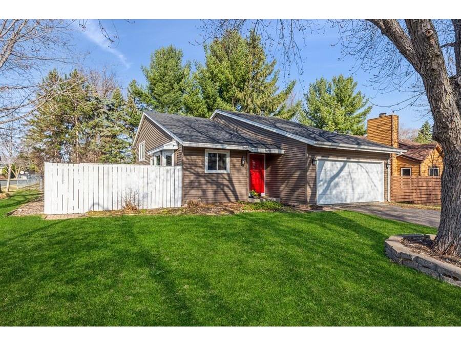 5605 Albert Street Shoreview MN 55126 5736102 image1