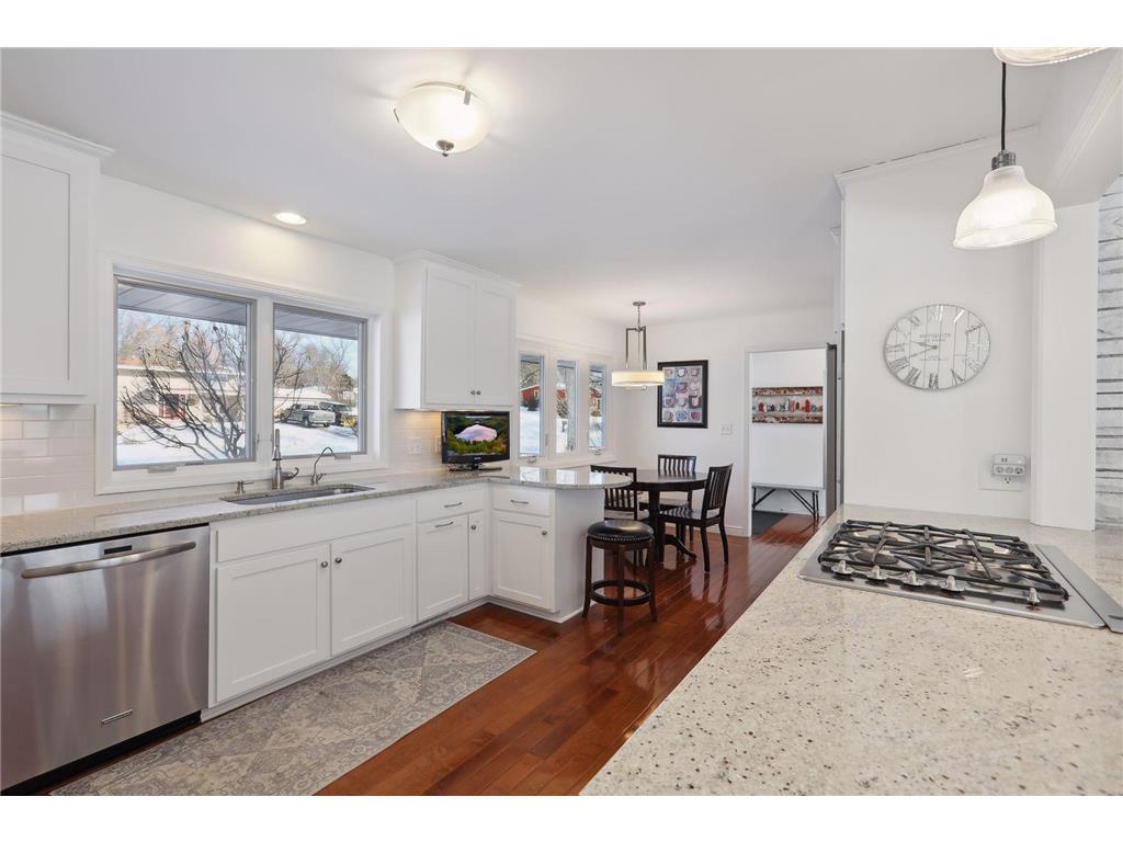 5745 Loring Lane Golden Valley MN 55422 6324280 image11