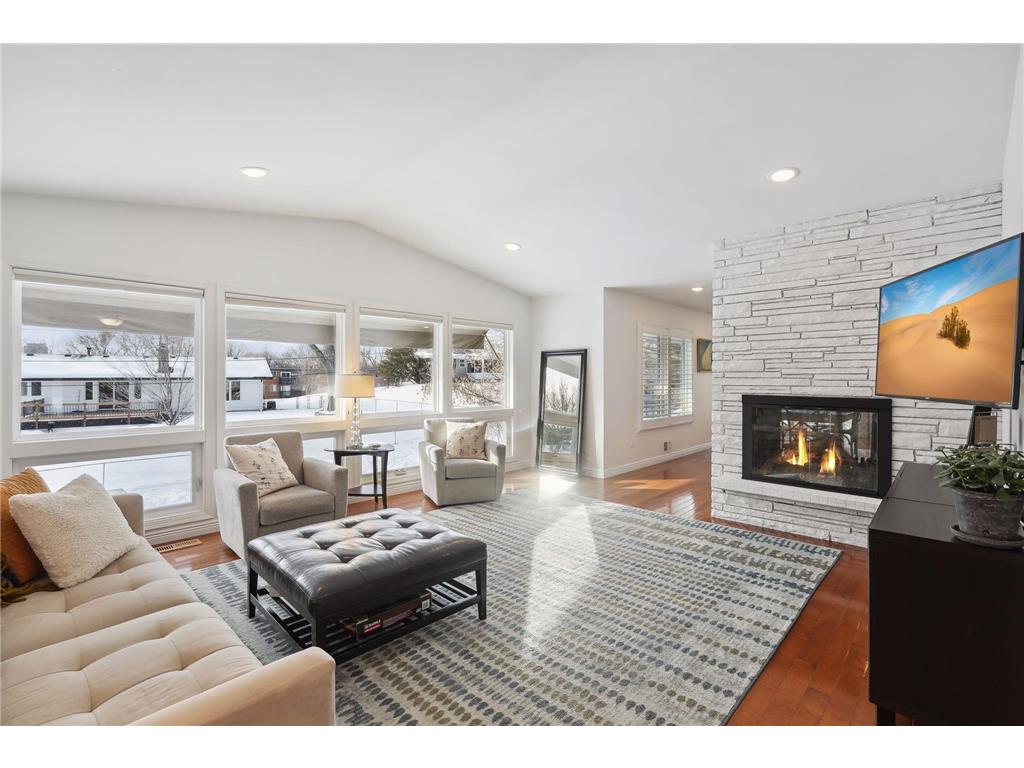 5745 Loring Lane Golden Valley MN 55422 6324280 image4