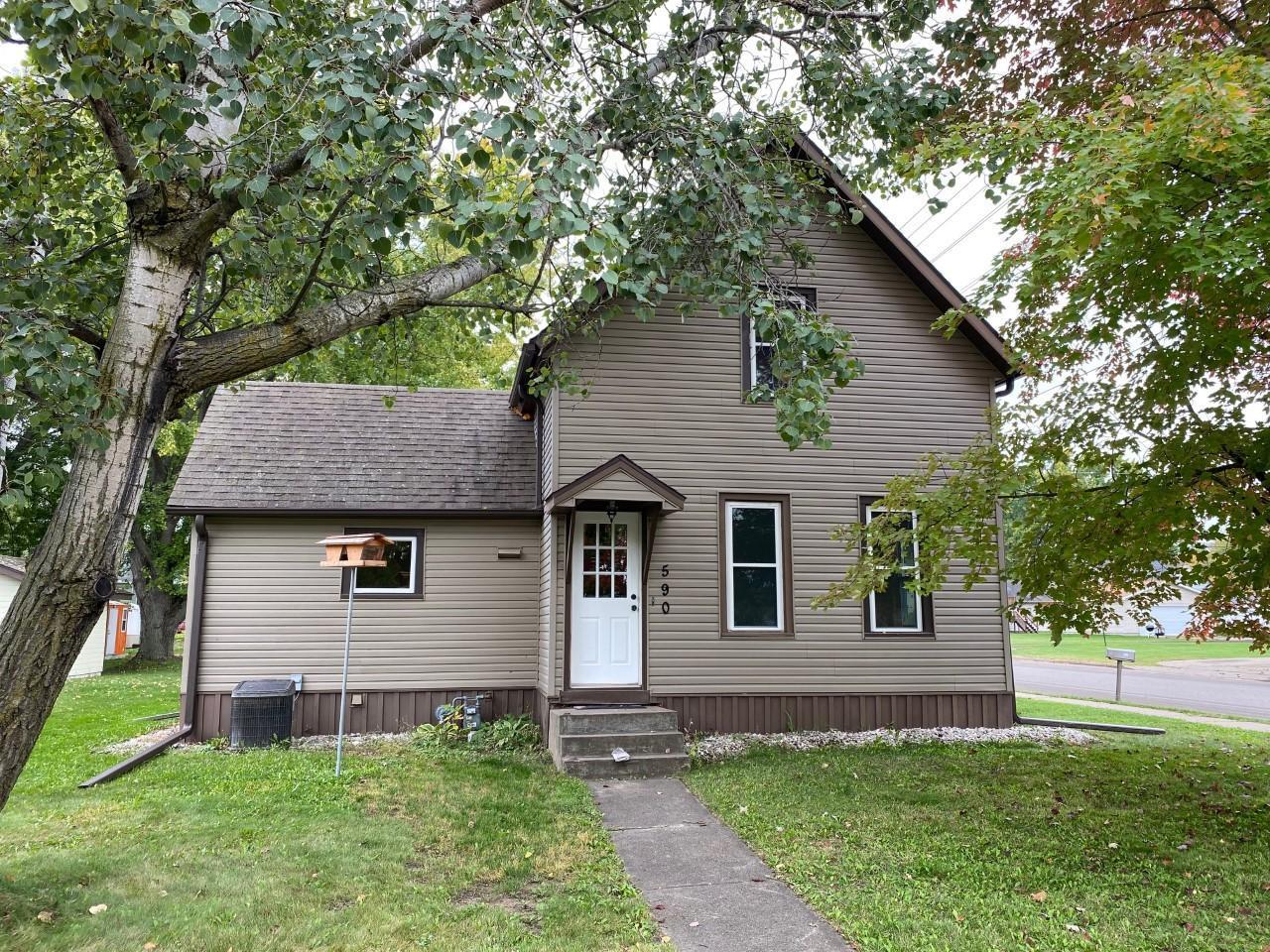 590 W 2nd Street Rush City MN 55069 6114078 image1