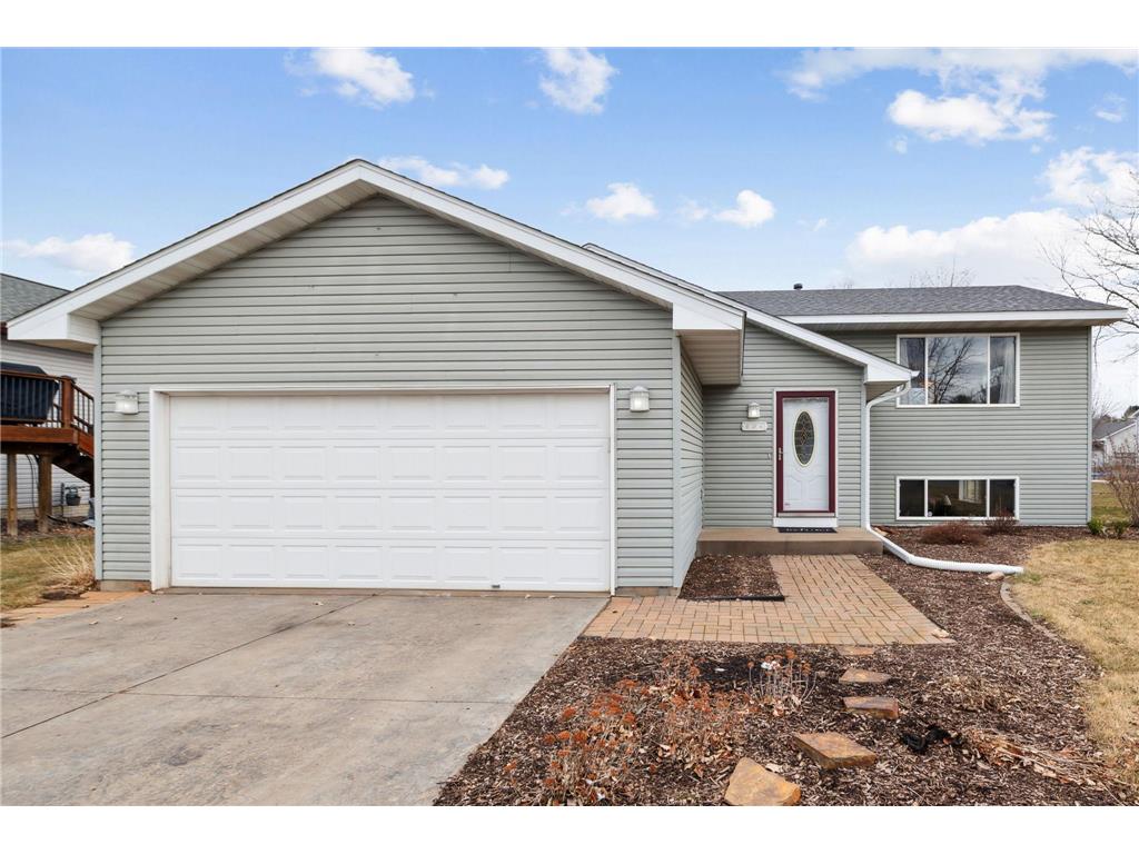 604 Hillcrest Drive Roberts WI 54023 6510843 image1