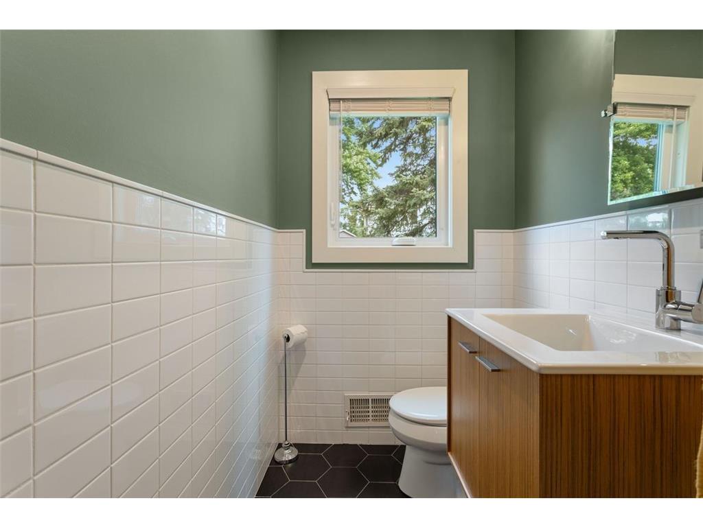 6050 Manchester Drive Golden Valley MN 55422 6576938 image16