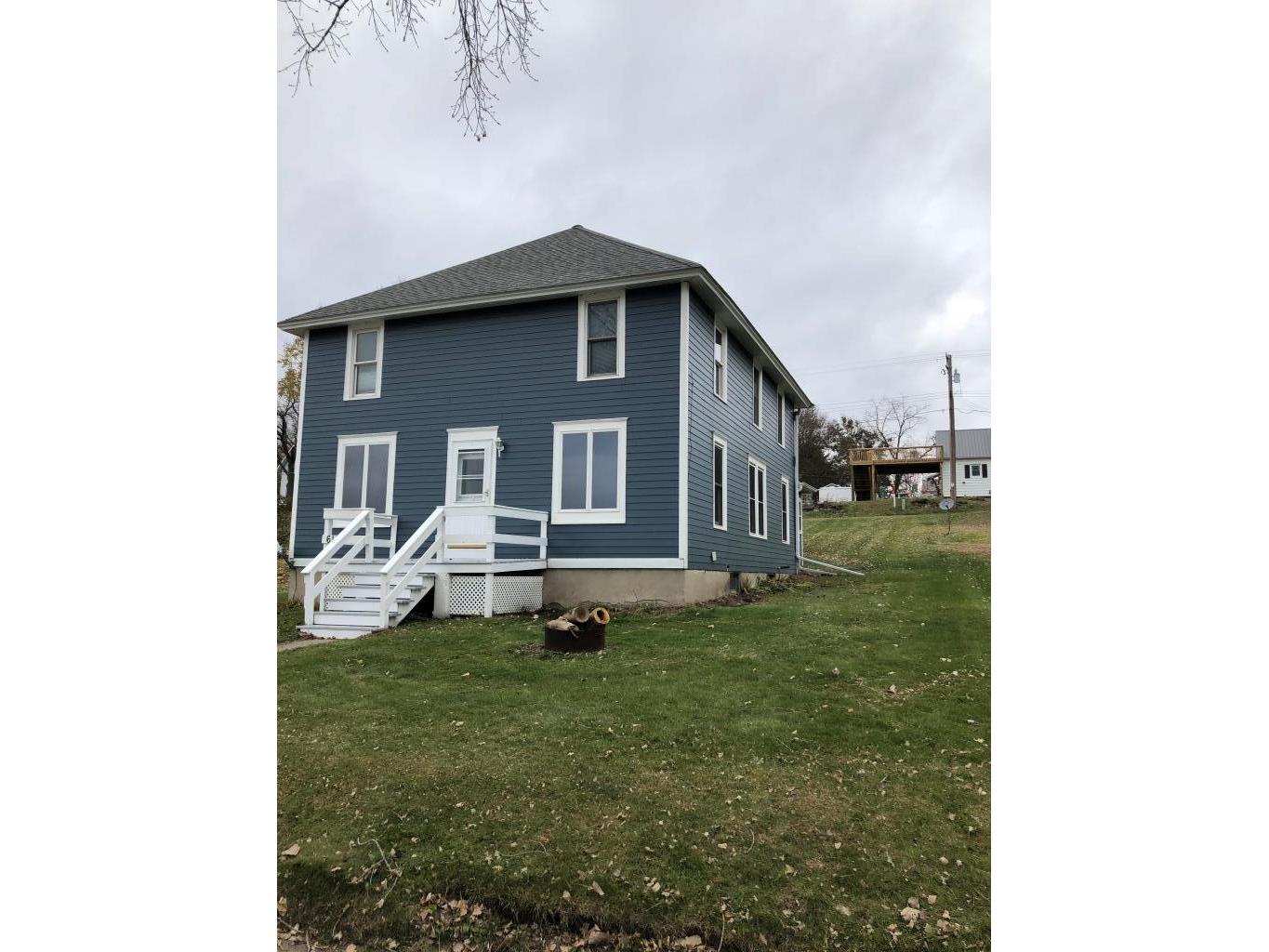 610 1st Street Pepin WI 54759 5555428 image1