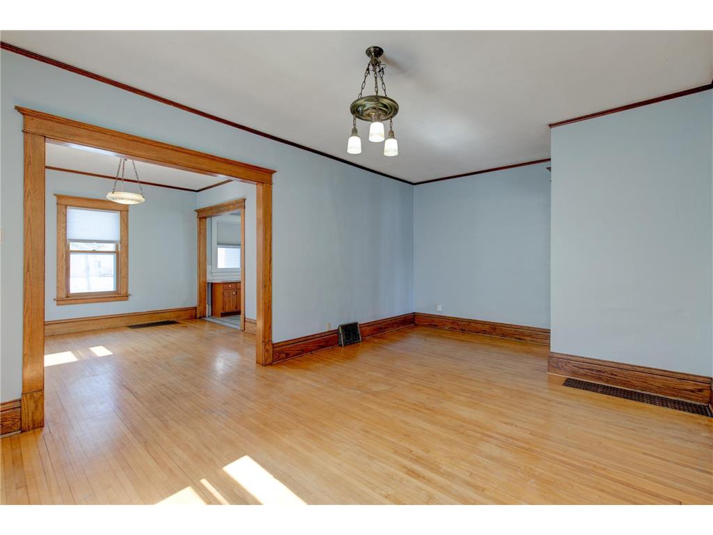 615 W Marshall Street Marshall MN 56258 6353011 image16