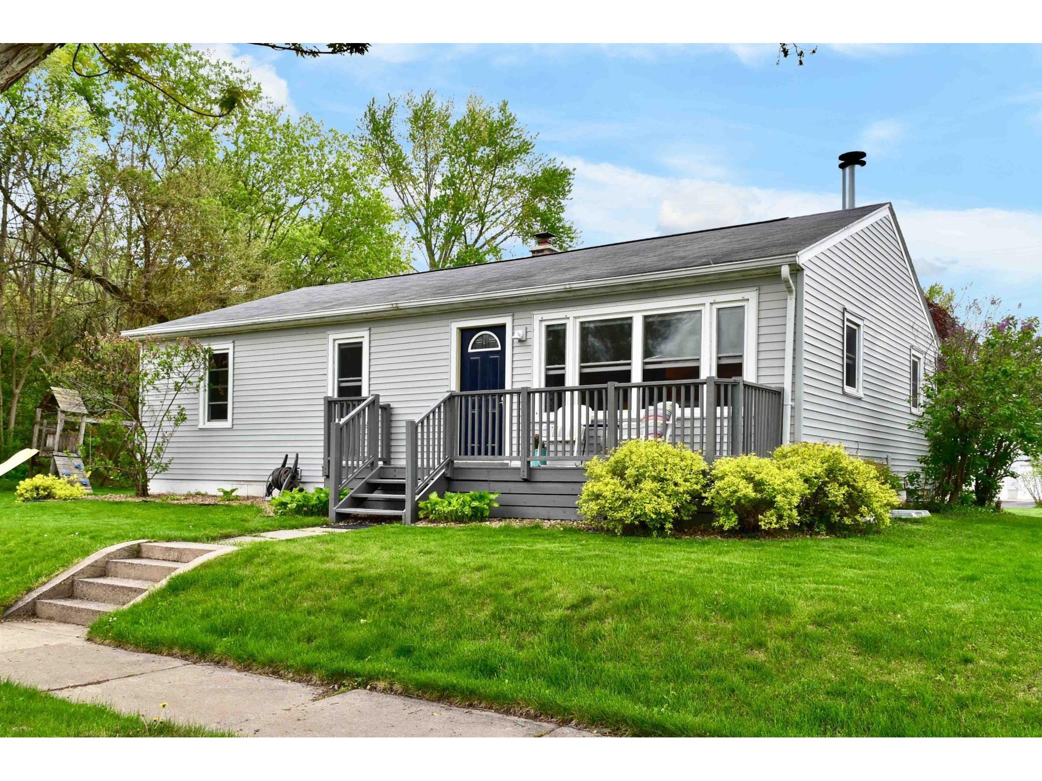 626 S 1st Street La Crescent MN 55947 5752625 image1