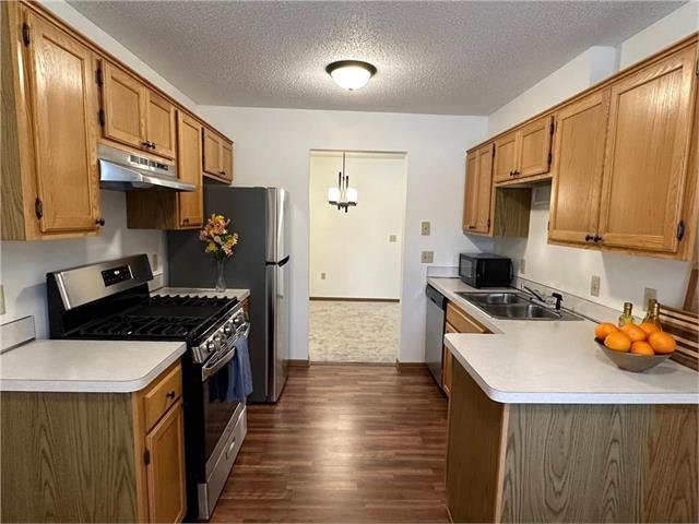6264 Magda Drive #A Maple Grove MN 55369