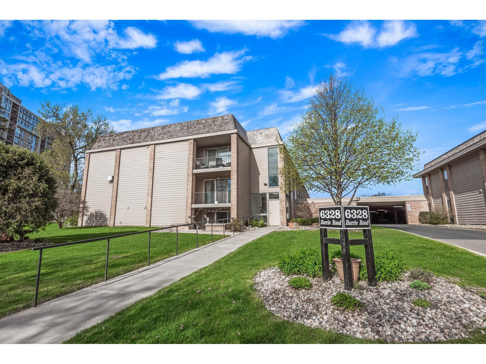 6328 Barrie Road #1A Edina MN 55435 5752664 image1