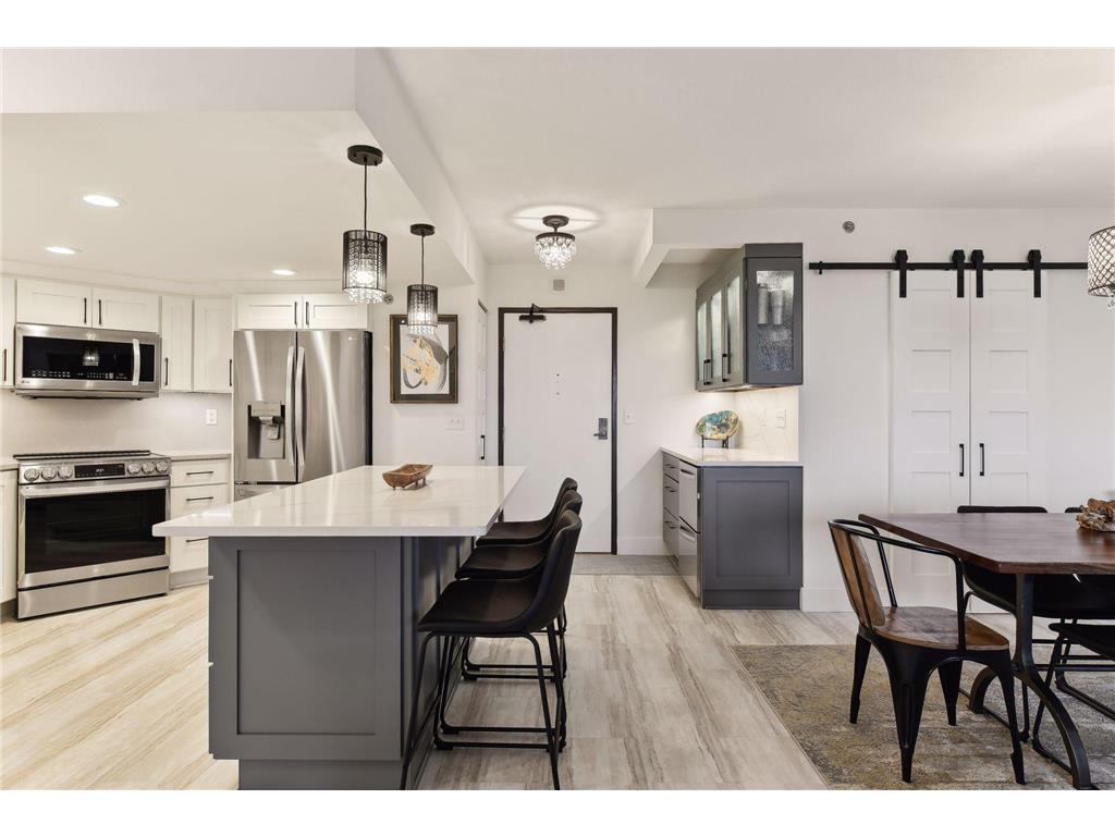 6500 Woodlake Drive #1209 Richfield MN 55423 6495047 image1
