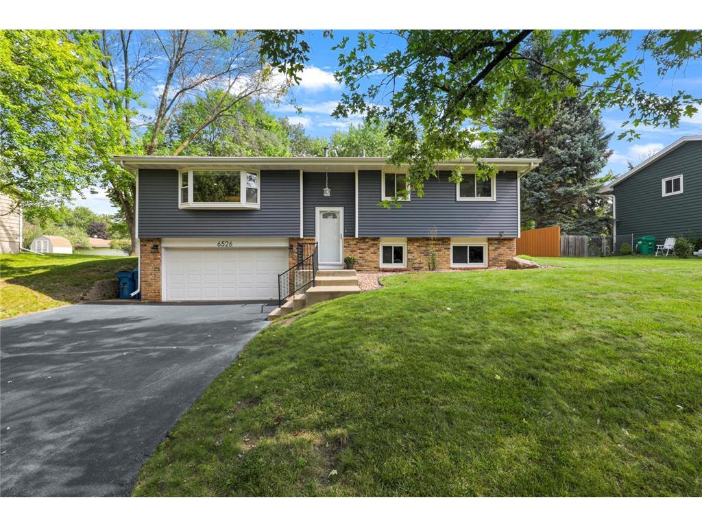 6526 Bluebird Drive Maple Grove MN 55369 6588908 image1
