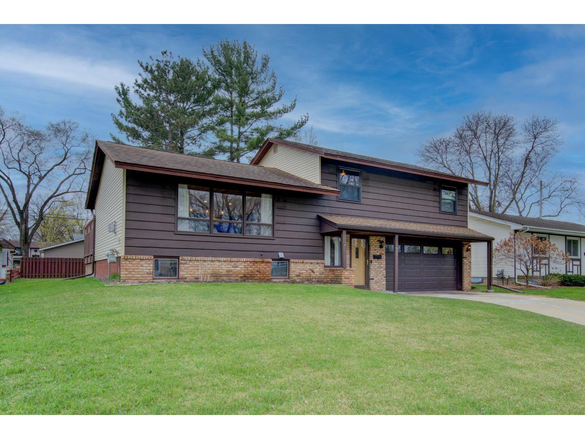 7007 46th Place N Crystal MN 55428 5735194 image1