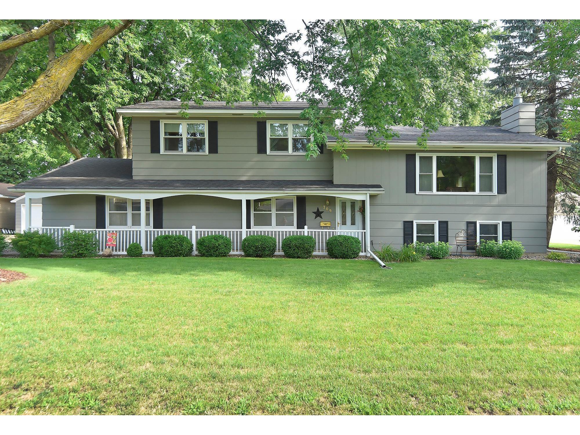 709 10th Avenue SE Waseca MN 56093 5641507 image1