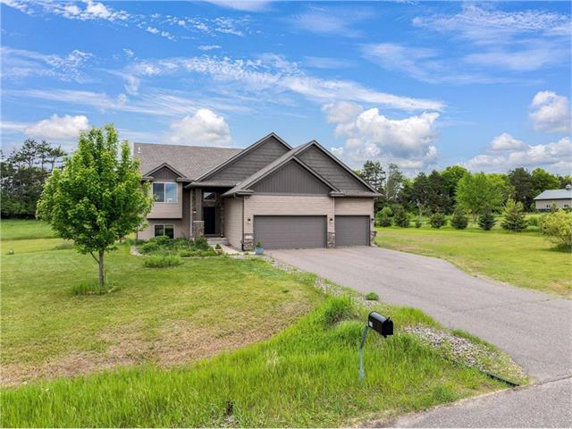 711 210th Avenue NW Oak Grove MN 55011