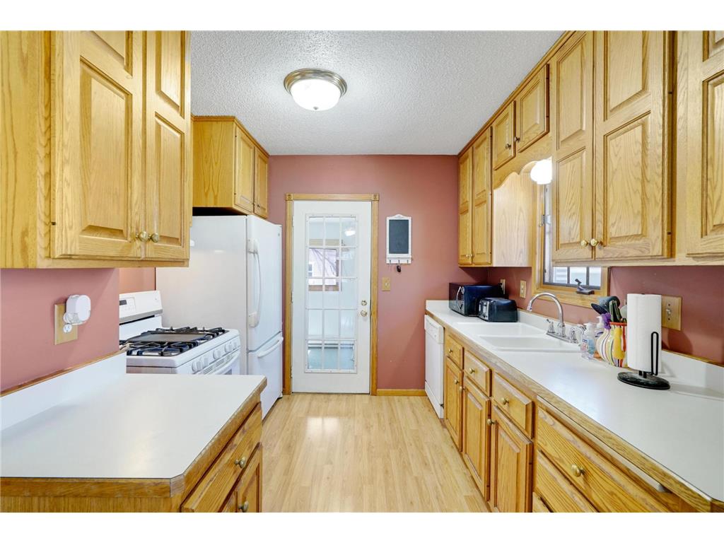 716 Rice Street Faribault MN 55021 6506951 image10