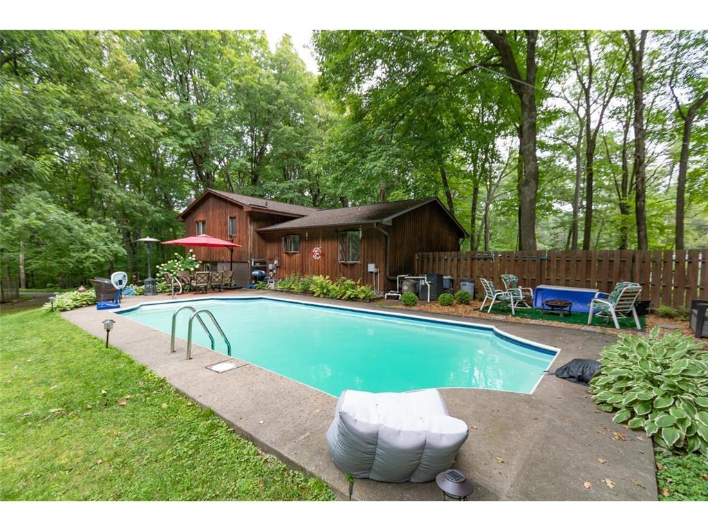 717 S Jefferson Street Saint Croix Falls WI 54024 6253158 image1