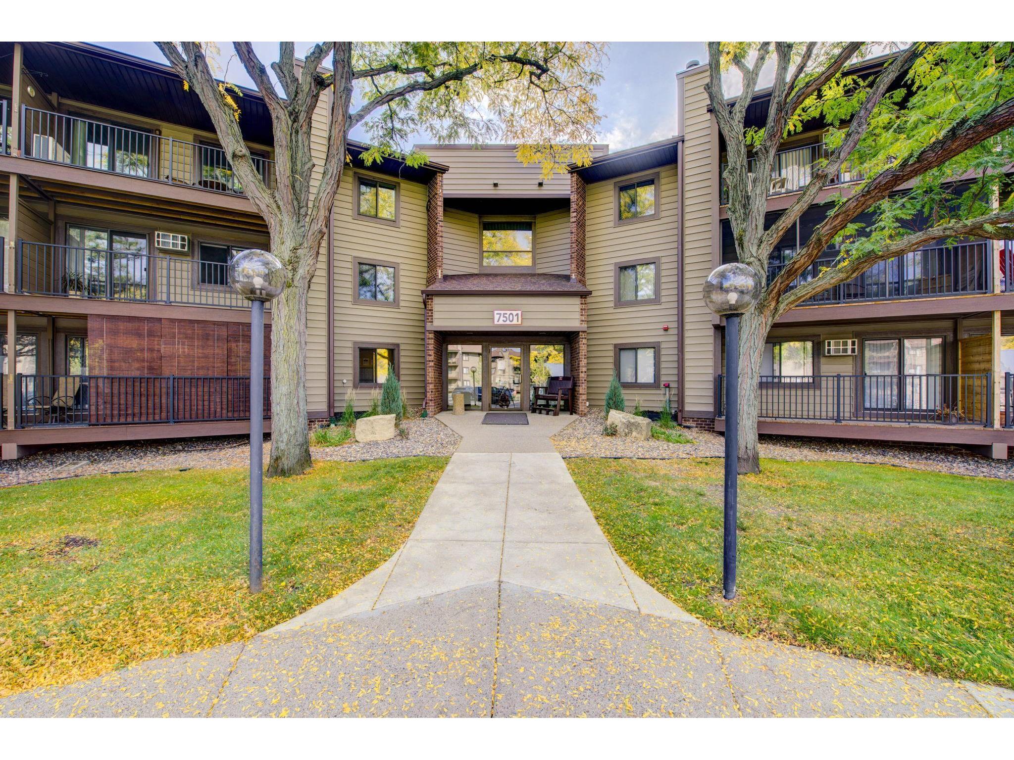 7501 W 101st Street #112 Bloomington MN 55438 6109172 image1