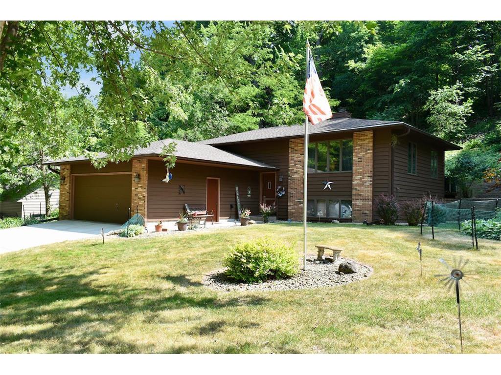 76 Dresser Court Winona MN 55987 6390324 image1
