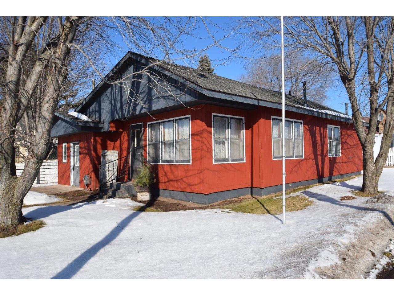 7690 Bradley Street Siren WI 54872 5717472 image1
