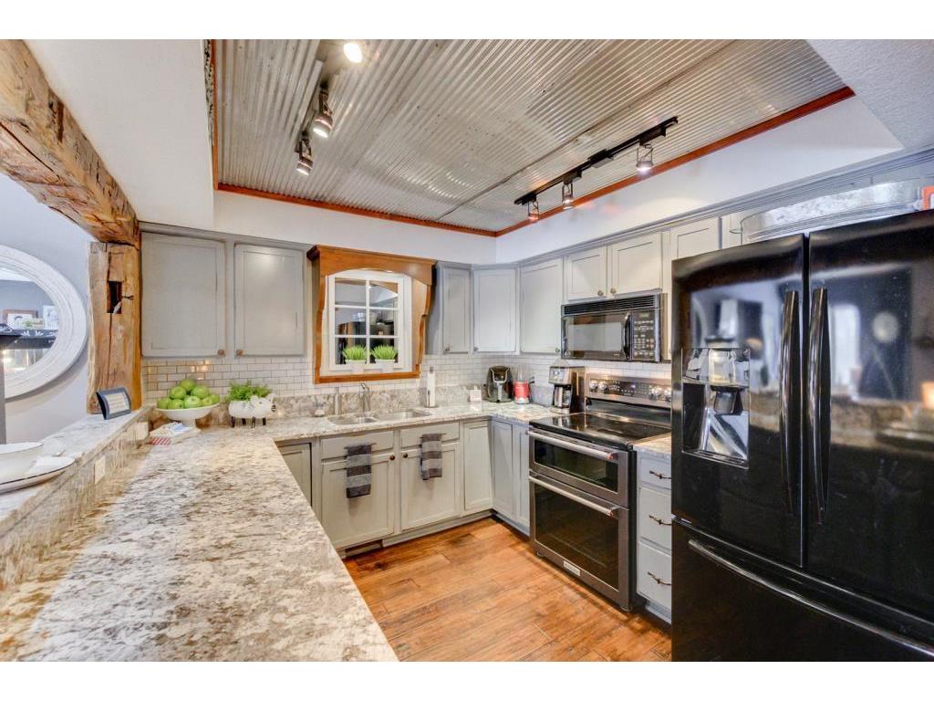 77 121st Avenue NW Coon Rapids MN 55448 5471705 image1
