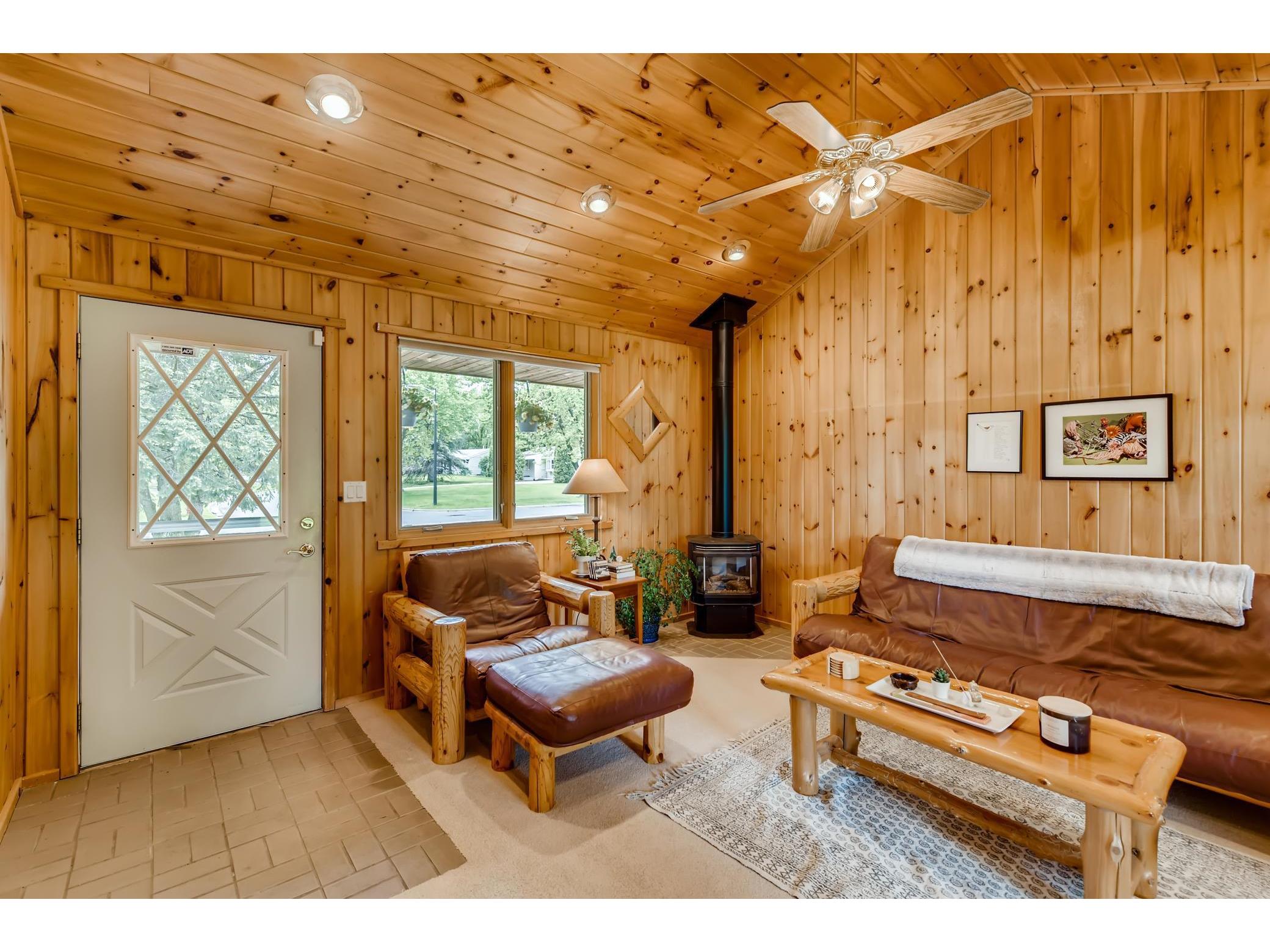 7716 64th Avenue N Brooklyn Park MN 55428 5762177 image1