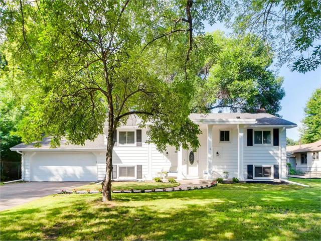 7852 Pearson Way NE Fridley MN 55432