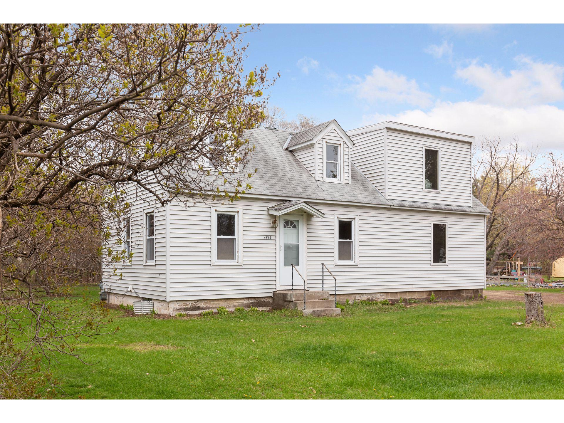 7977 Long Lake Road Mounds View MN 55112 5737373 image1