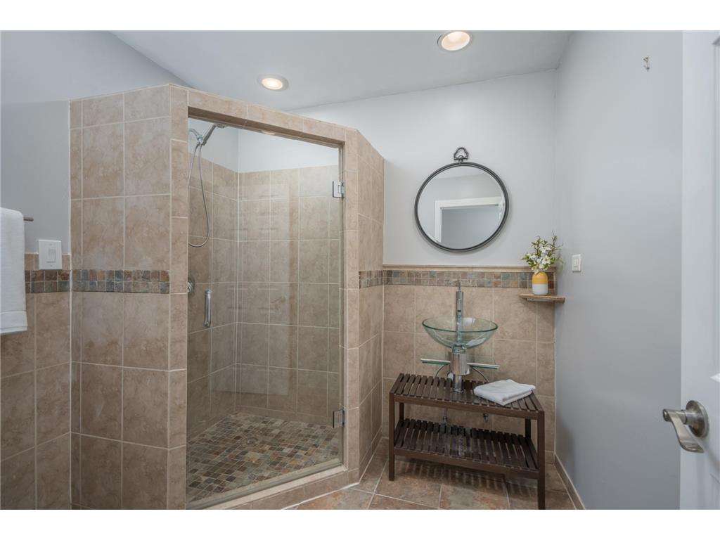 8048 Marsh Creek Alcove Woodbury MN 55125 6336852 image29