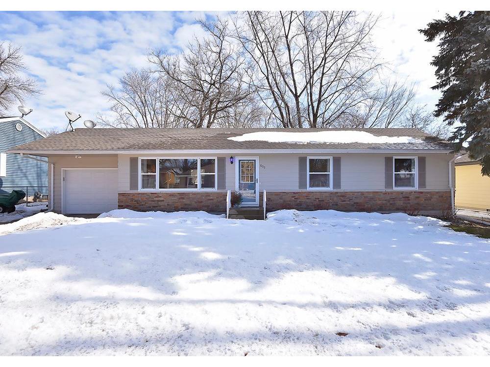 808 9th Street NE Waseca MN 56093 5498118 image1
