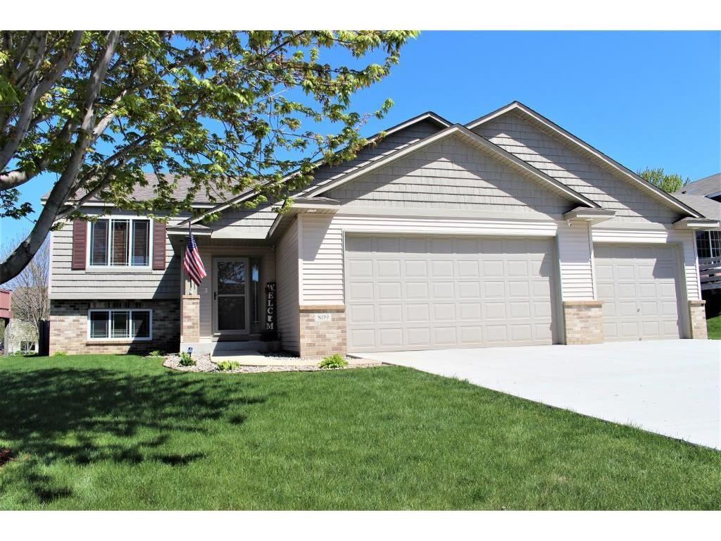 809 Green Acre Court Belle Plaine MN 56011 5565032 image1