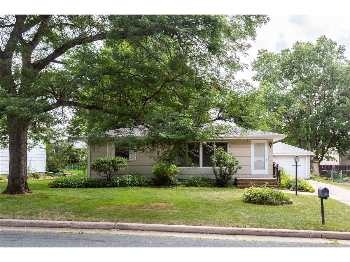 814 Southfork Drive River Falls WI 54022 5637385 image1