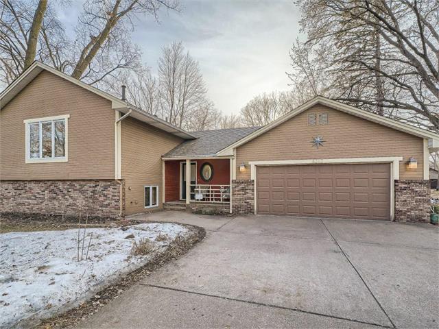 8212 Long Lake Road Mounds View MN 55112