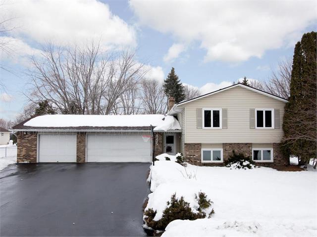8225 159th Street W Apple Valley MN 55124