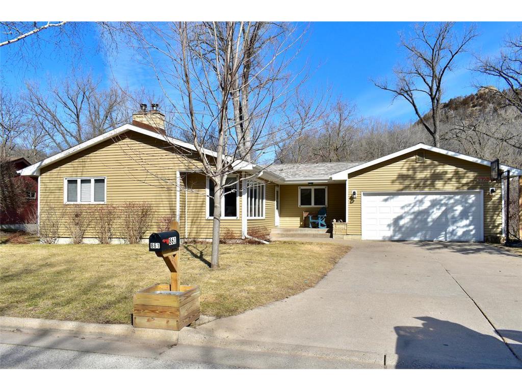 861 Hickory Lane Winona MN 55987 6172833 image1