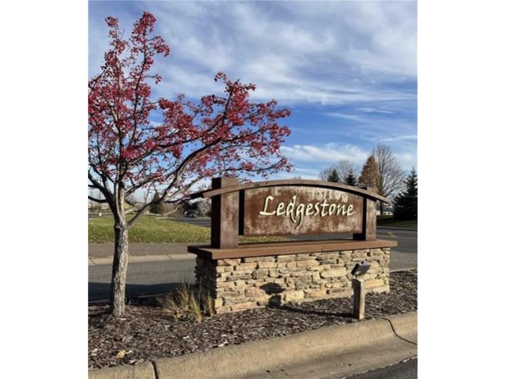 899 Ledgestone Drive Mahtomedi MN 55115 6496943 image1