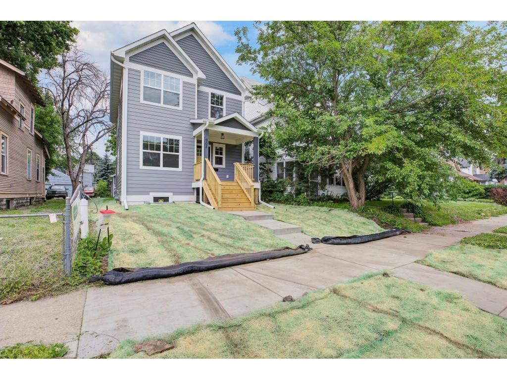 905 Charles Avenue Saint Paul MN 55104 5564087 image1