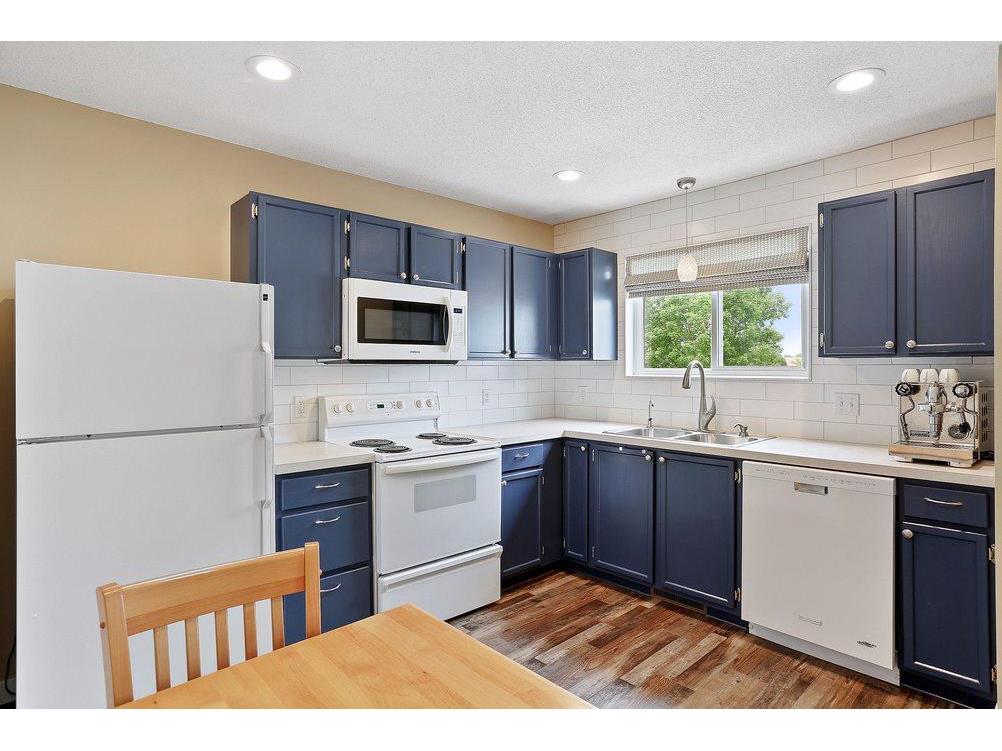 9118 Scarlet Globe Drive Eden Prairie MN 55347 5572412 image1