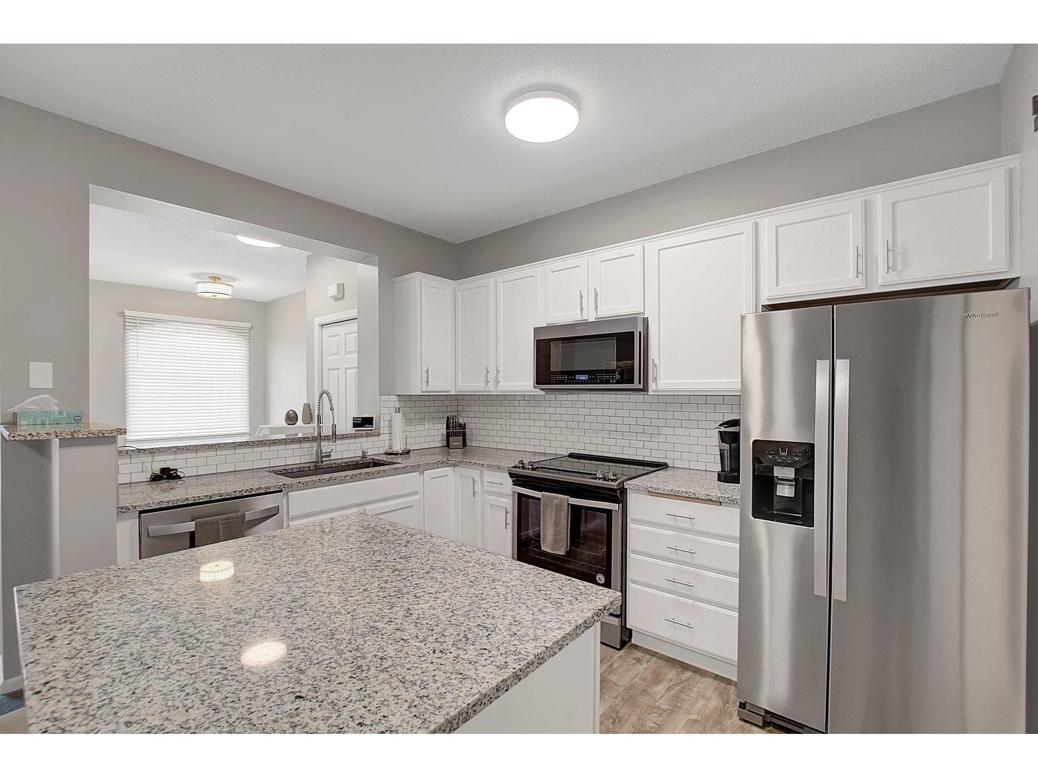 914 Trenton Lane N Plymouth MN 55441 5739321 image1