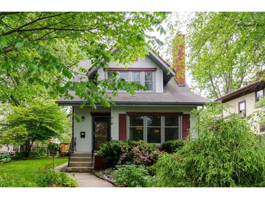 916 Wheelock Parkway E Saint Paul MN 55106 5572076 image1