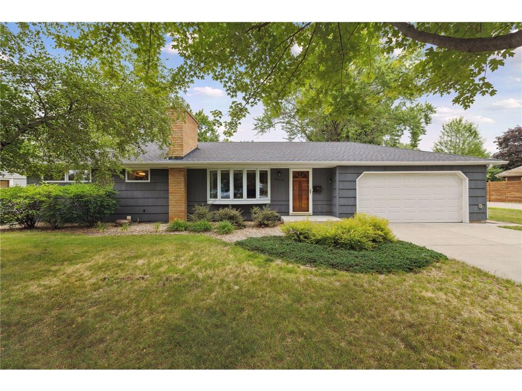 9213 5th Avenue S Bloomington MN 55420 6399422 image1