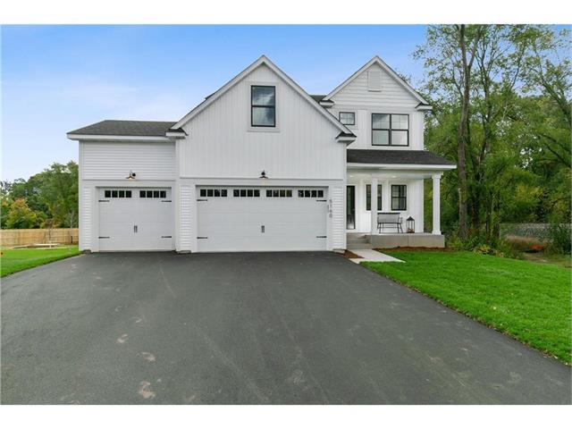 924 Orchard Lane Roseville MN 55113
