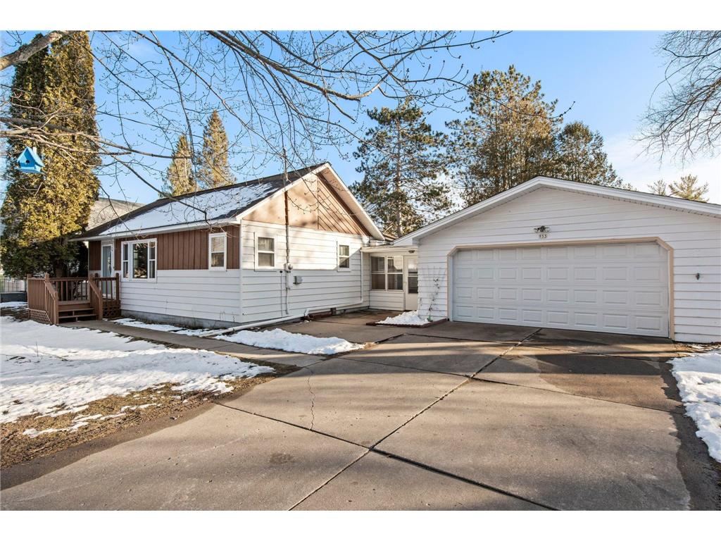 953 Sylvan Street Cumberland WI 54829 6492160 image1