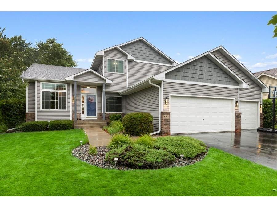 9911 Linden Avenue N Brooklyn Park MN 55443 5640469 image1