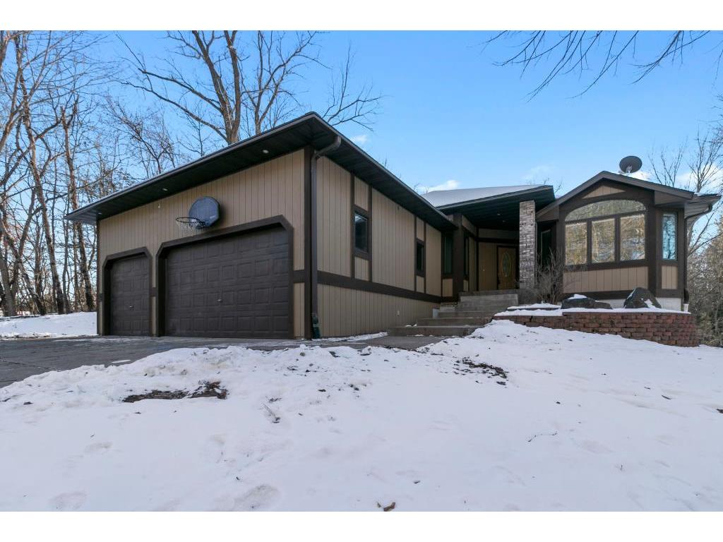 W12983 648th Avenue Prescott WI 54021 4996146 image1