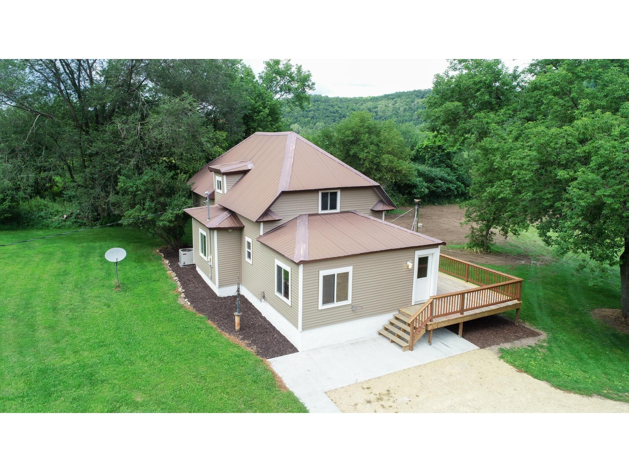 W3860 US Highway 10 Ellsworth WI 54011 5637653 image1