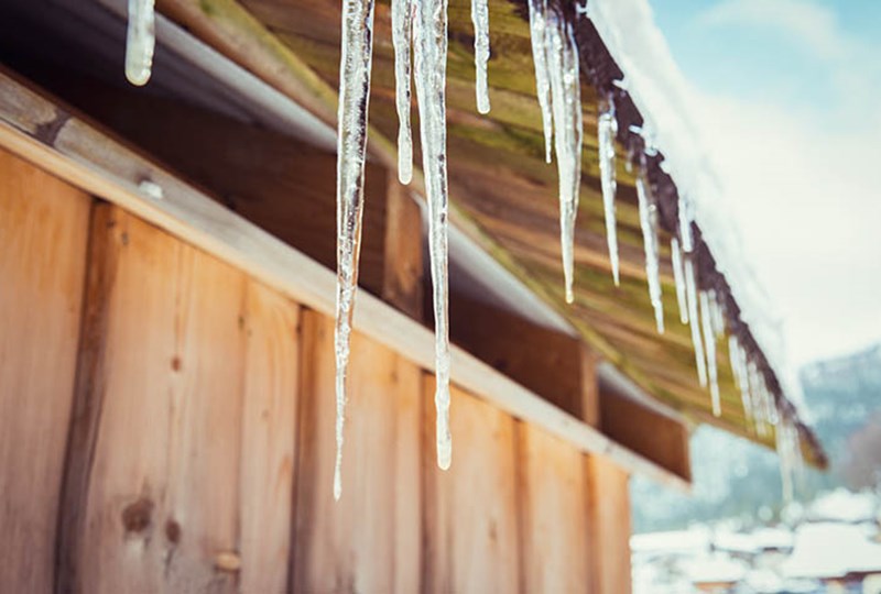 Prevent ice dams winter homes