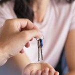 Buyer receiving house keys